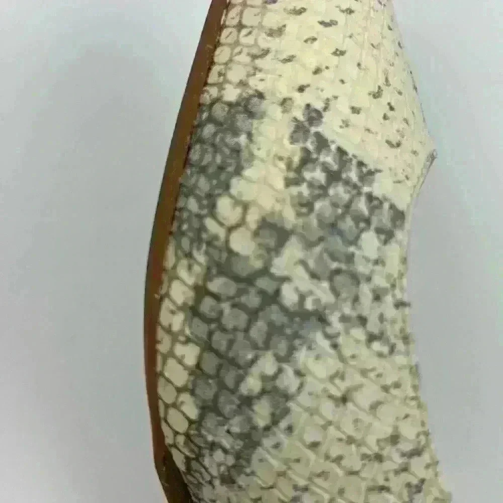 COLE HAAN The Go-to‎ Wedge Chalk Python Snake  Print- Size 8.5